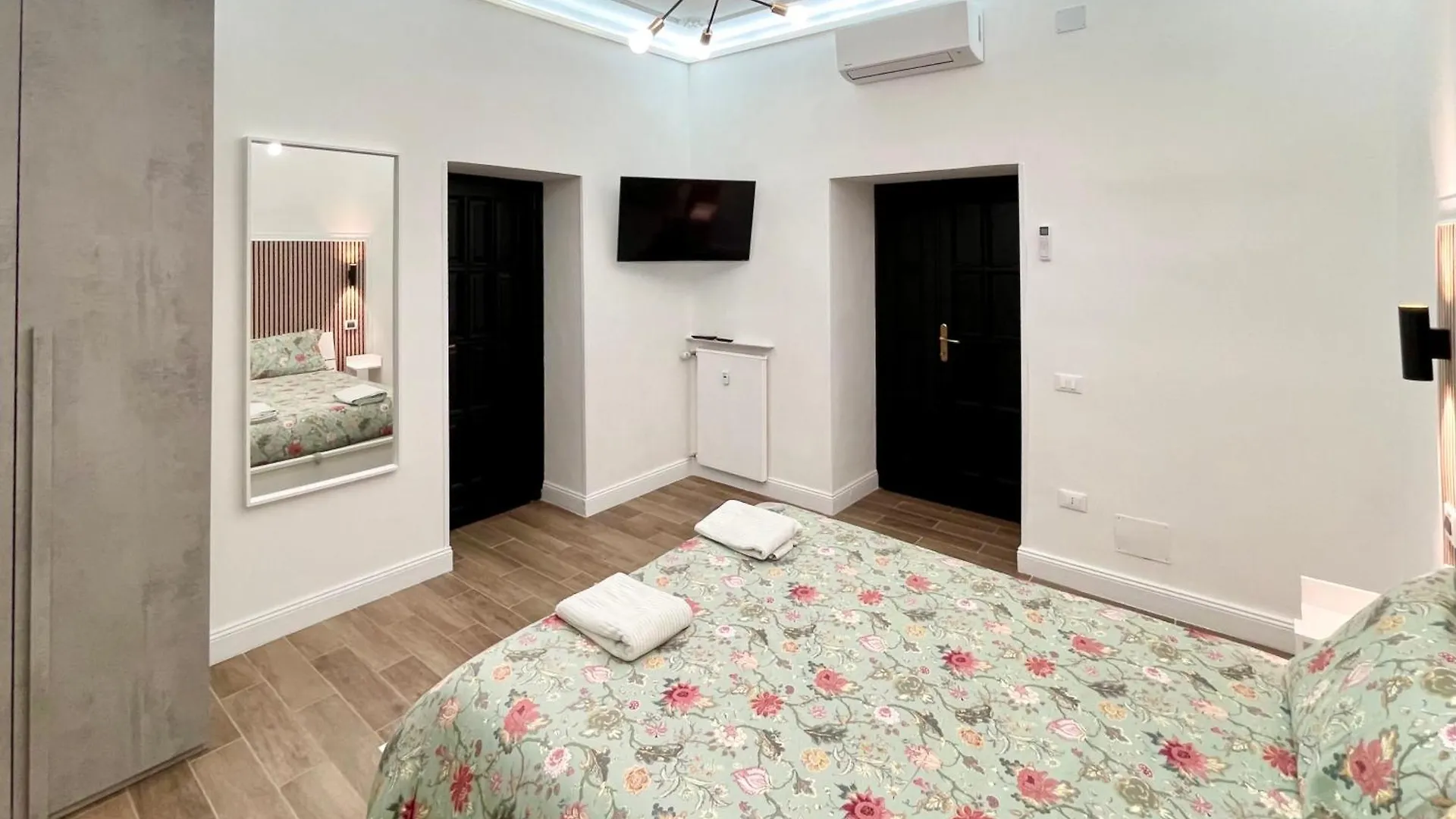 Avocado House - Cozy Apartment In The Heart Of Rome Italy